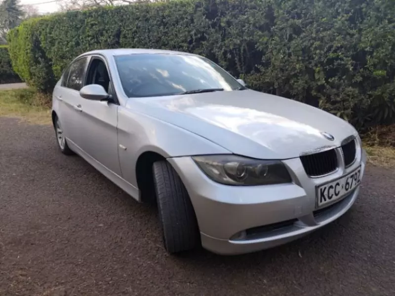 BMW 320   - 2008