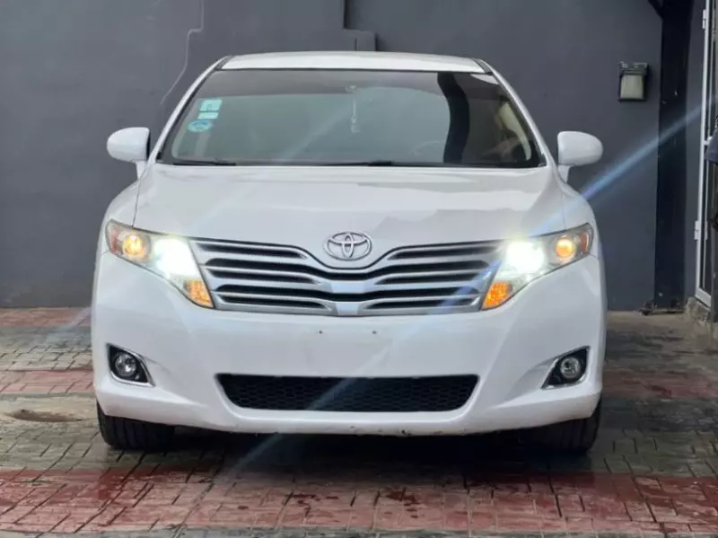Toyota Venza   - 2013