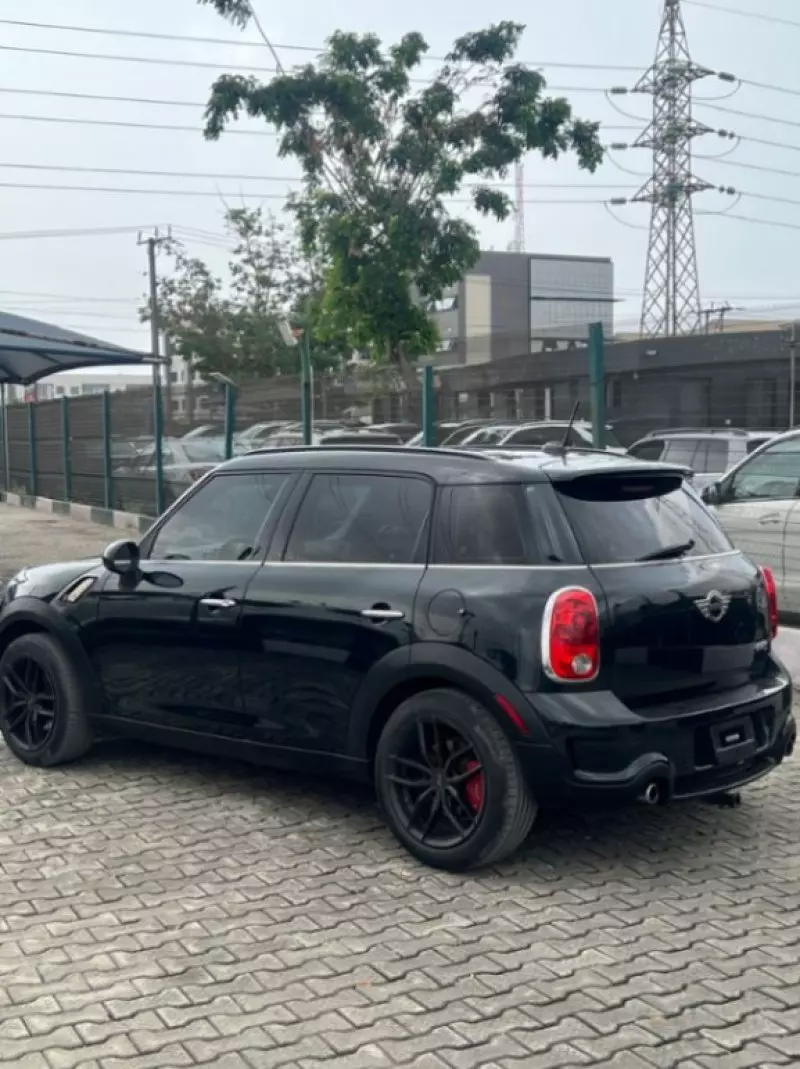 MINI Cooper   - 2012