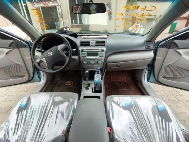 Toyota Camry   - 2008