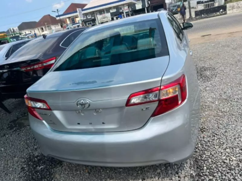 Toyota Camry   - 2007