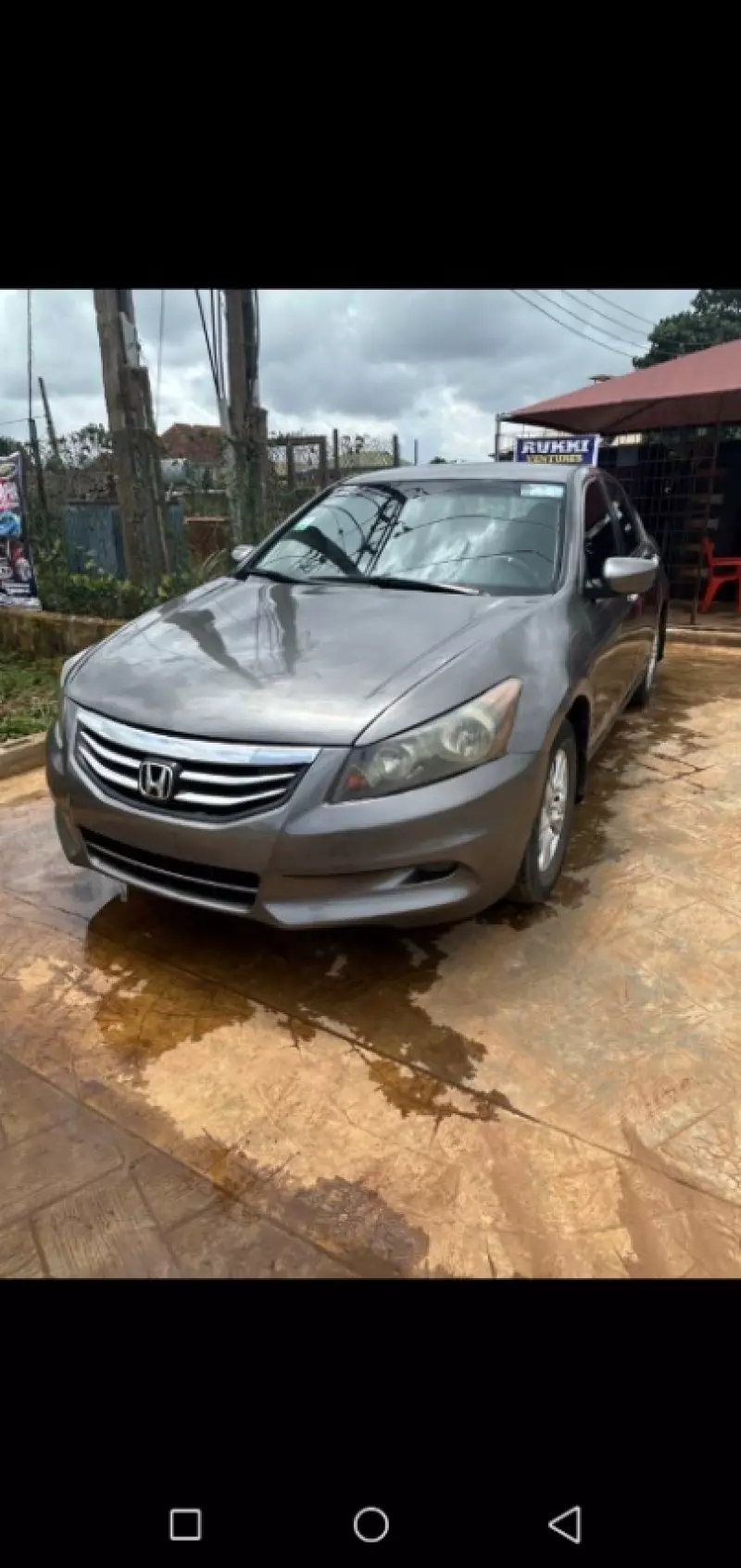 Honda Accord   - 2011
