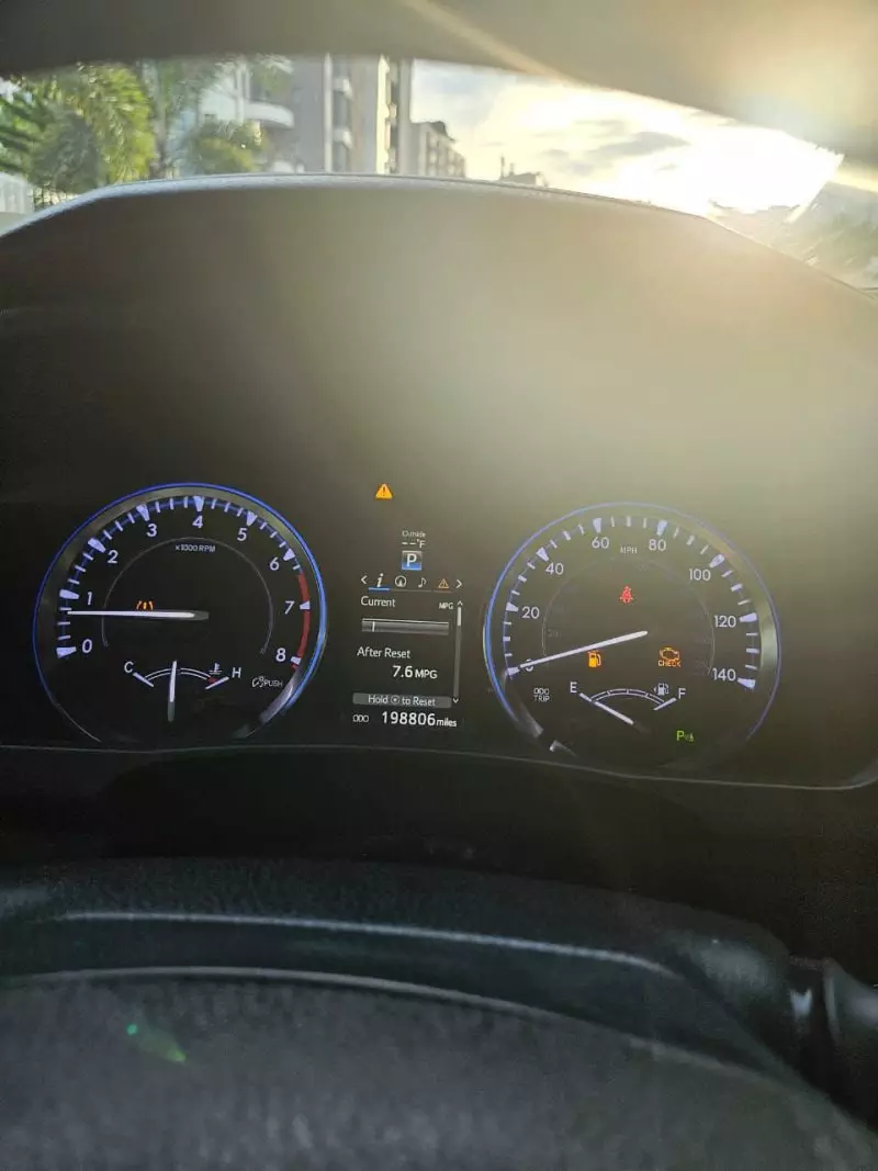 Toyota Highlander   - 2015