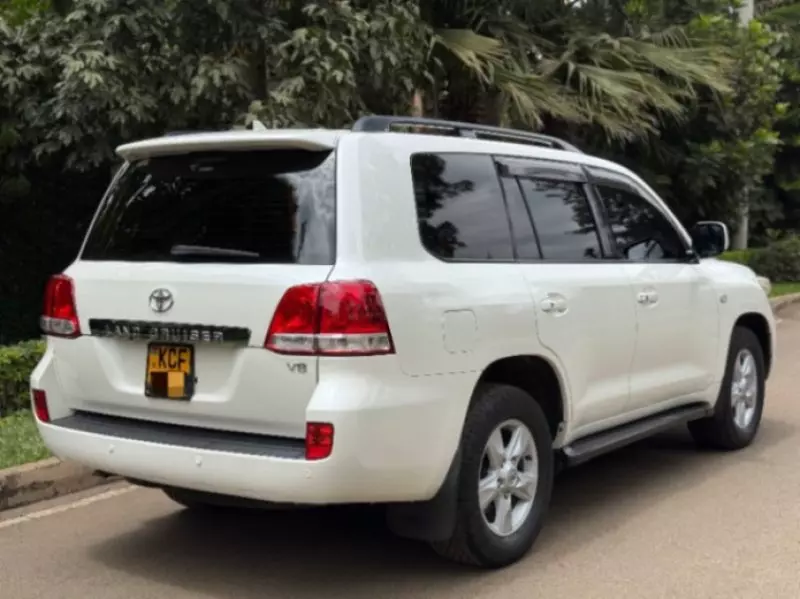 Toyota Landcruiser   - 2008