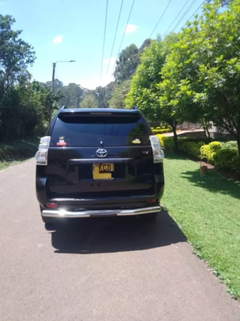 Toyota Land Cruiser Prado   - 2013