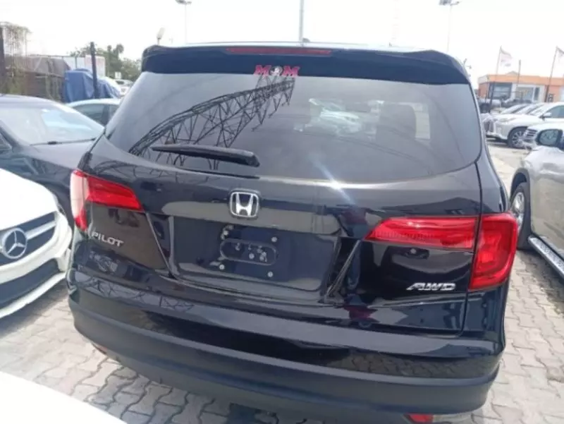 Honda Pilot   - 2017