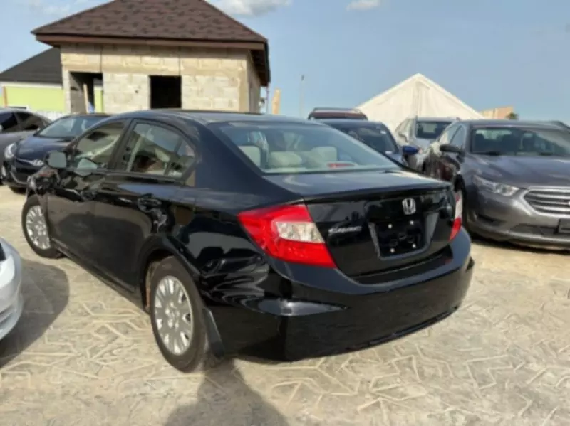 Honda Civic   - 2012