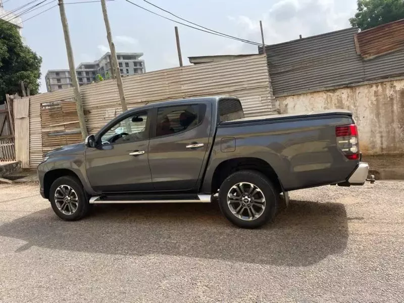 Mitsubishi L200 D/C Sportero A/T