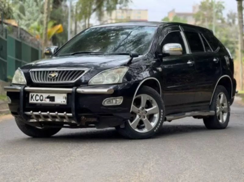 Toyota Harrier   - 2013