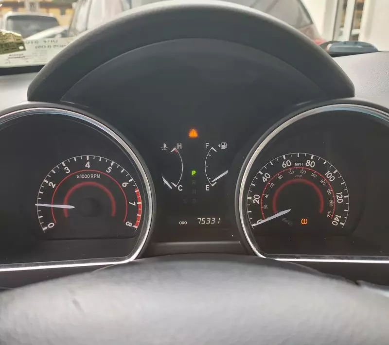 Toyota Highlander   - 2012