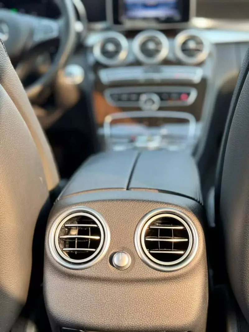 Mercedes-Benz C 300   - 2018