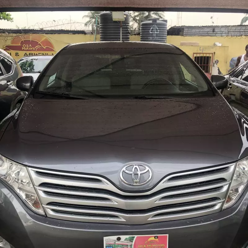 Toyota Venza   - 2010