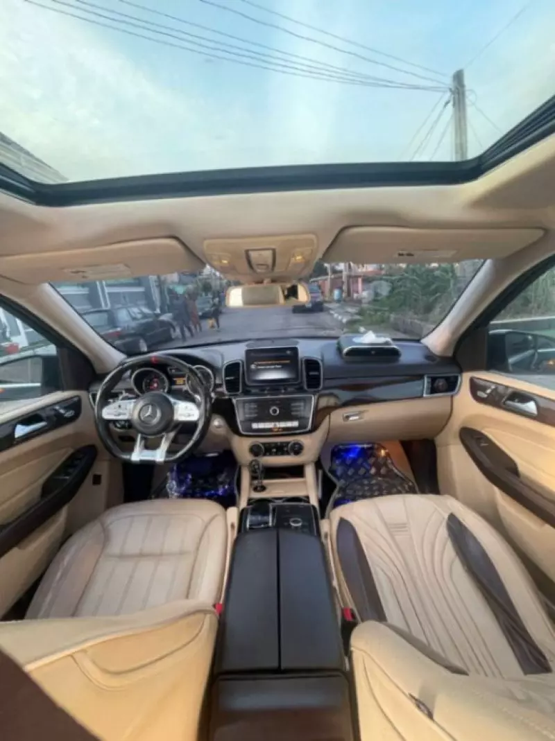 Mercedes-Benz GLE 350   - 2016