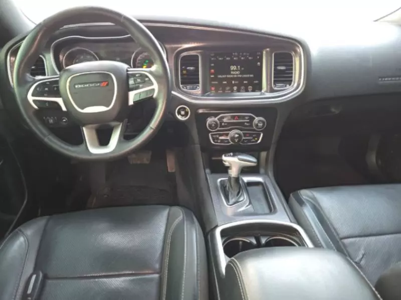 Dodge Charger   - 2017