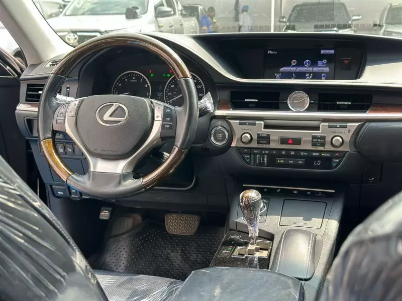 Lexus ES 350   - 2014