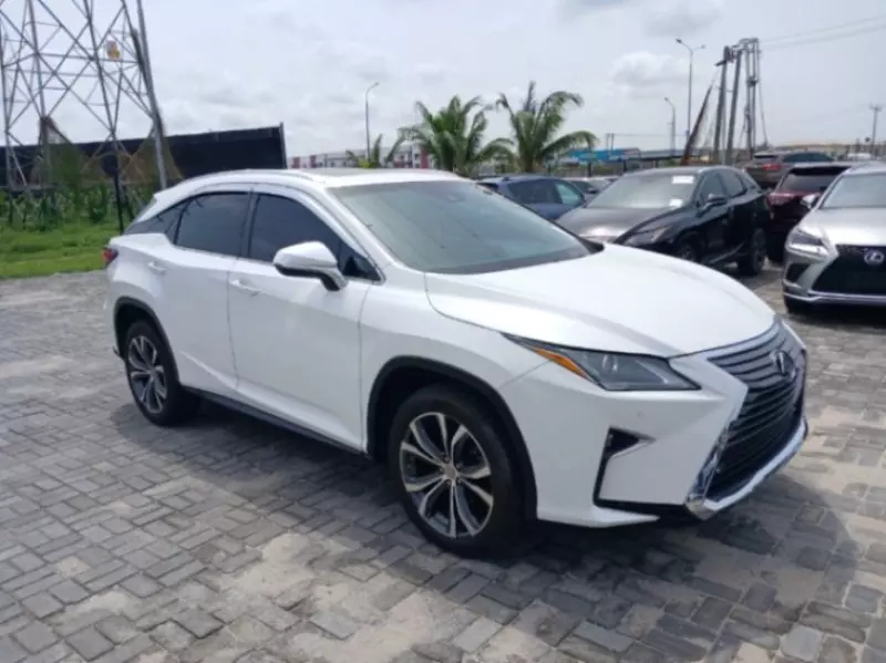 Lexus RX 350L   - 2017