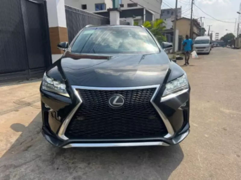 Lexus RX   - 2017