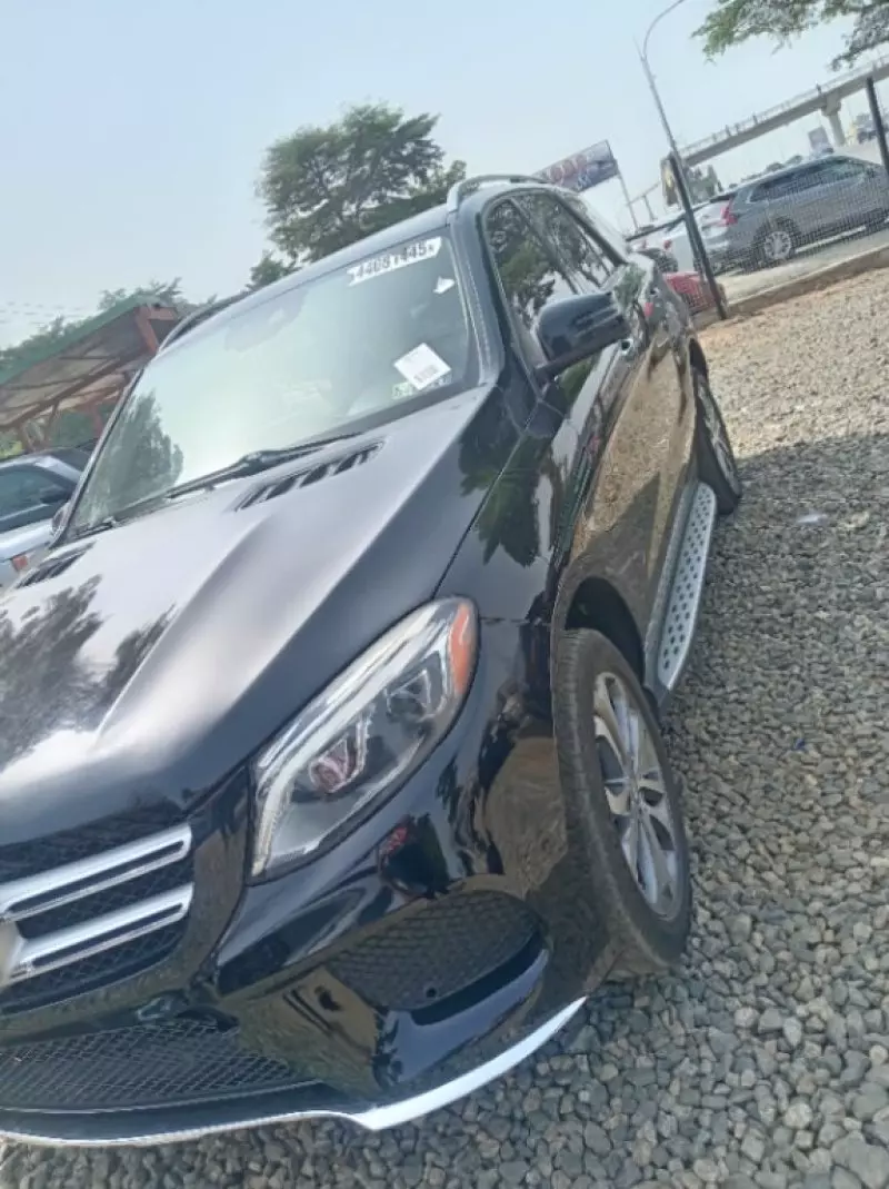 Mercedes-Benz GLE 350