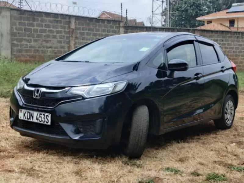 Honda Fit   - 2016