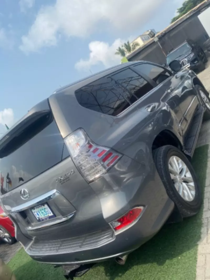 Lexus GX 460   - 2020