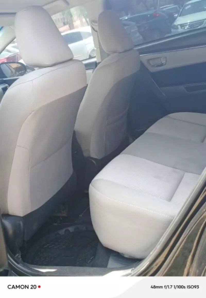 Toyota Corolla   - 2015