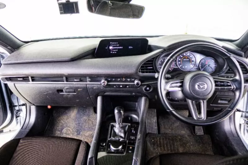 Mazda 3   - 2019