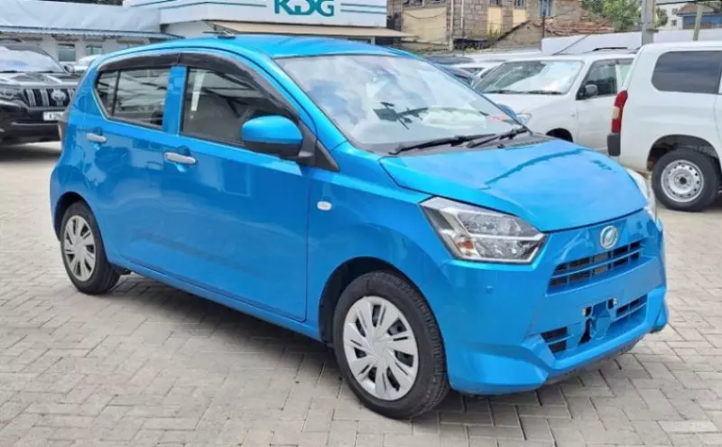 Daihatsu Mira    - 2018