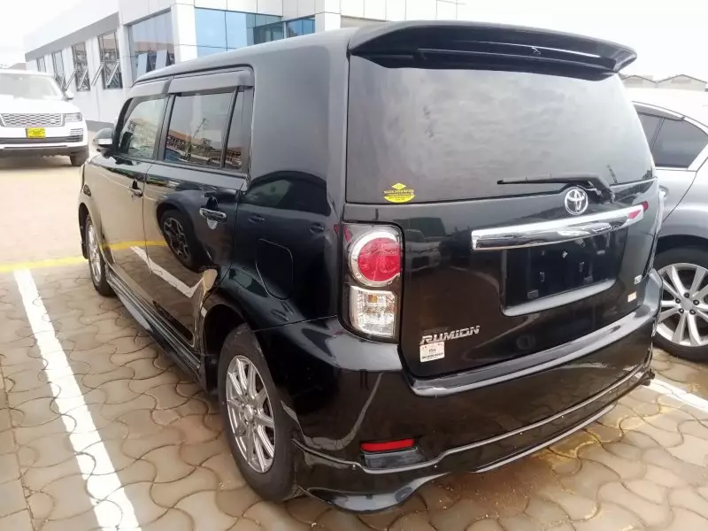 Toyota Rumion   - 2012
