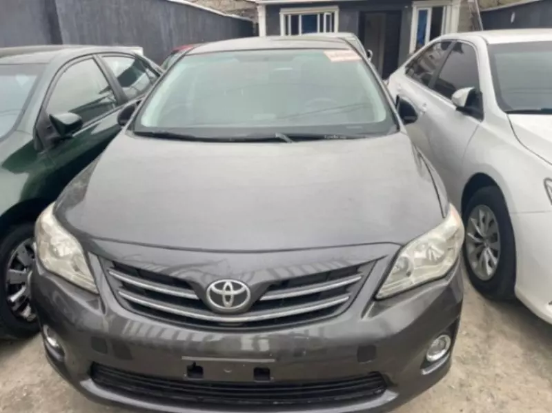 Toyota Corolla   - 2013