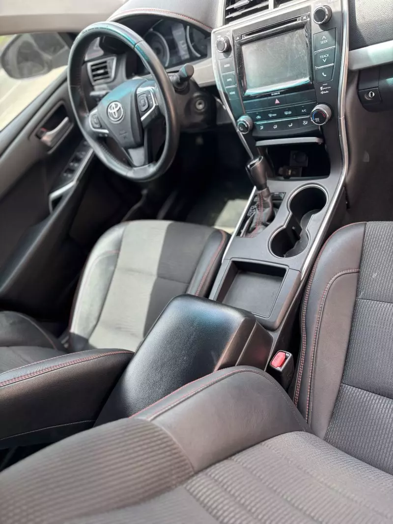 Toyota Camry   - 2017