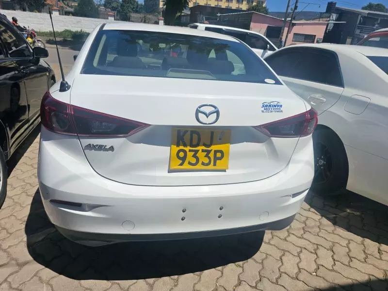 Mazda Axela    - 2016