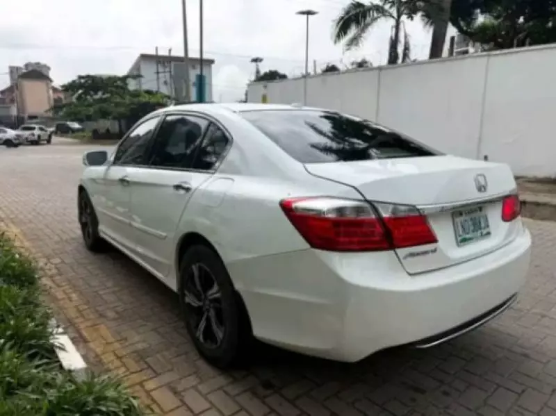 Honda Accord   - 2014