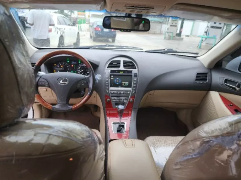 Lexus ES   - 2008
