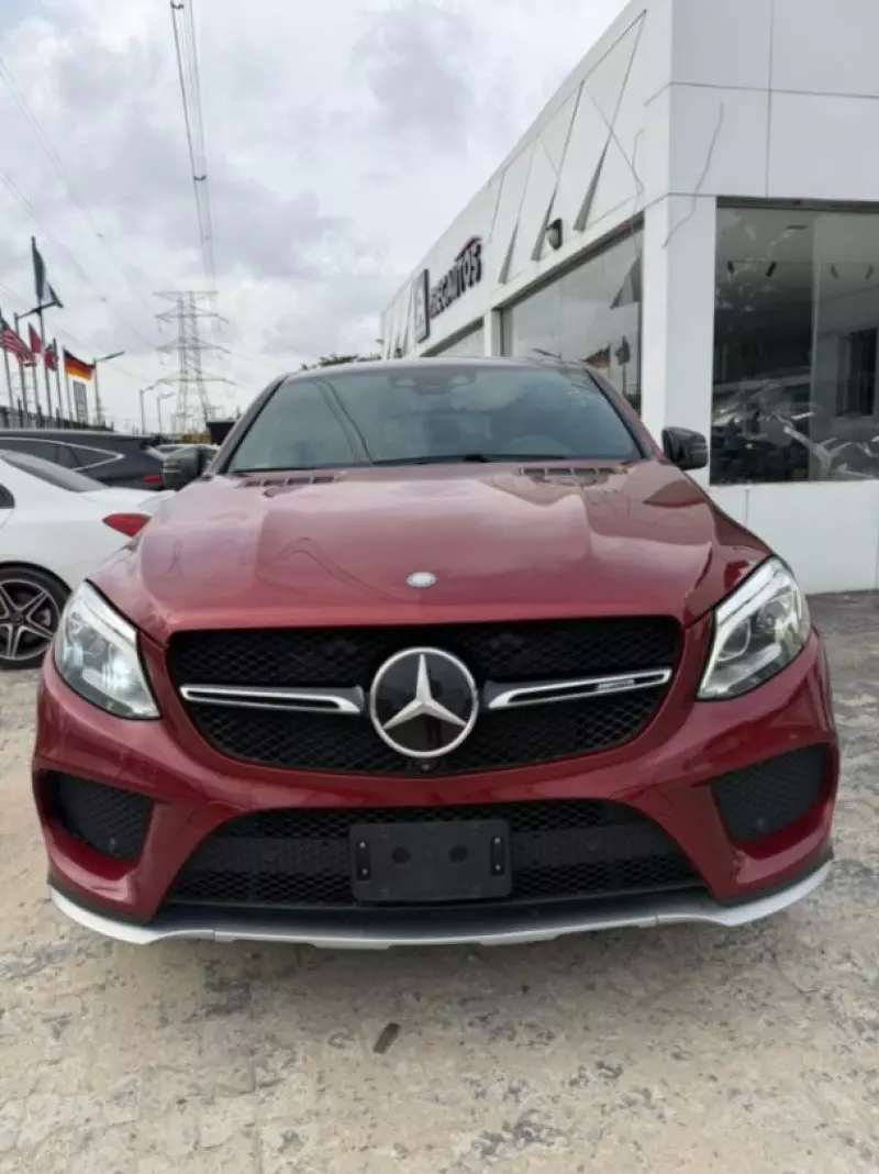 Mercedes-Benz GLE-Class   - 2017