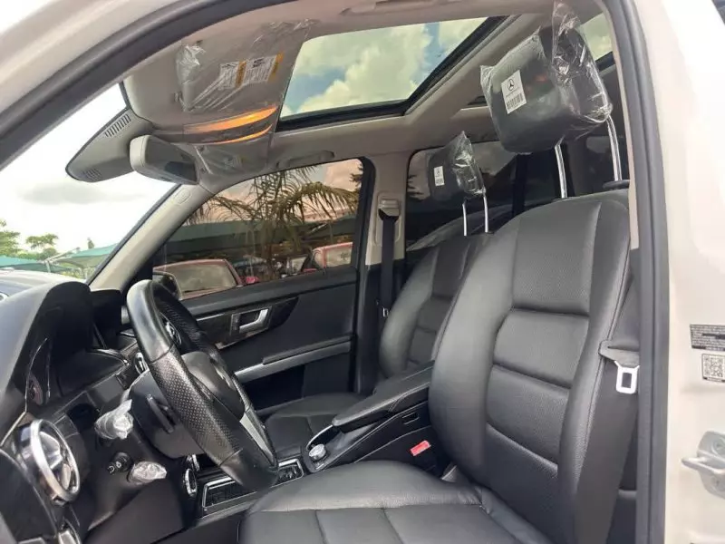 Mercedes-Benz GLK 350   - 2014