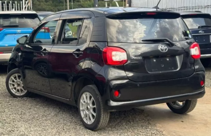 Toyota Passo   - 2018