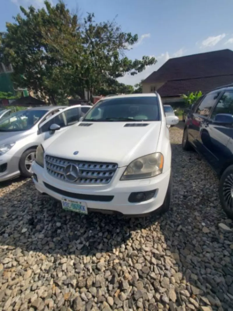 Mercedes-Benz ML 350   - 2009