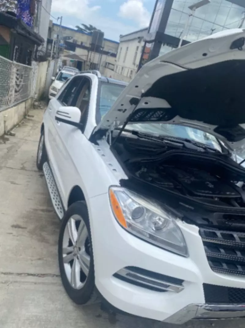 Mercedes-Benz ML 320   - 2015