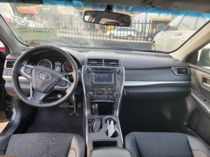 Toyota Camry   - 2015