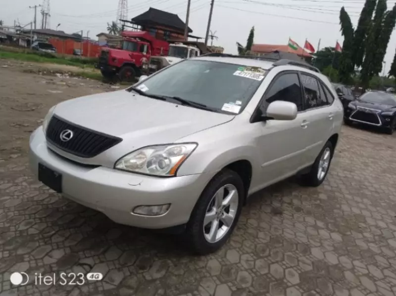Lexus RX 330   - 2005