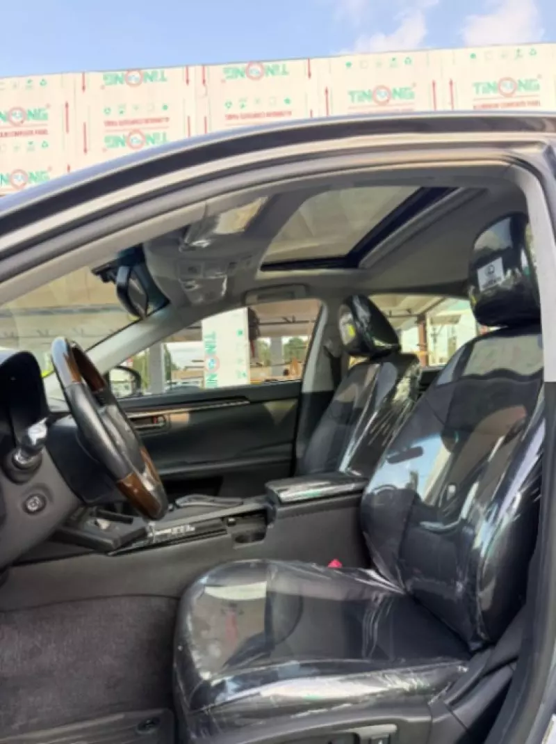 Lexus ES 350   - 2014
