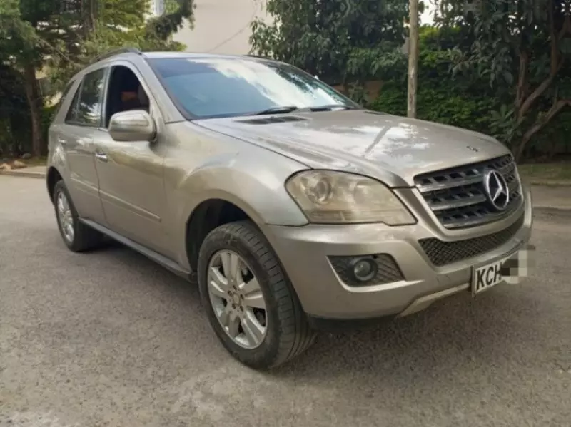 Mercedes-Benz ML 320   - 2010