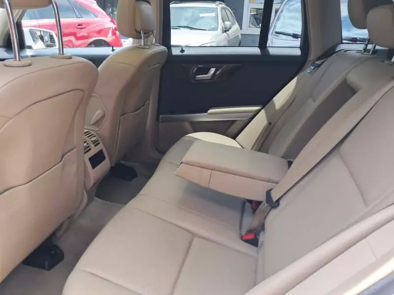 Mercedes-Benz Glk-class   - 2012
