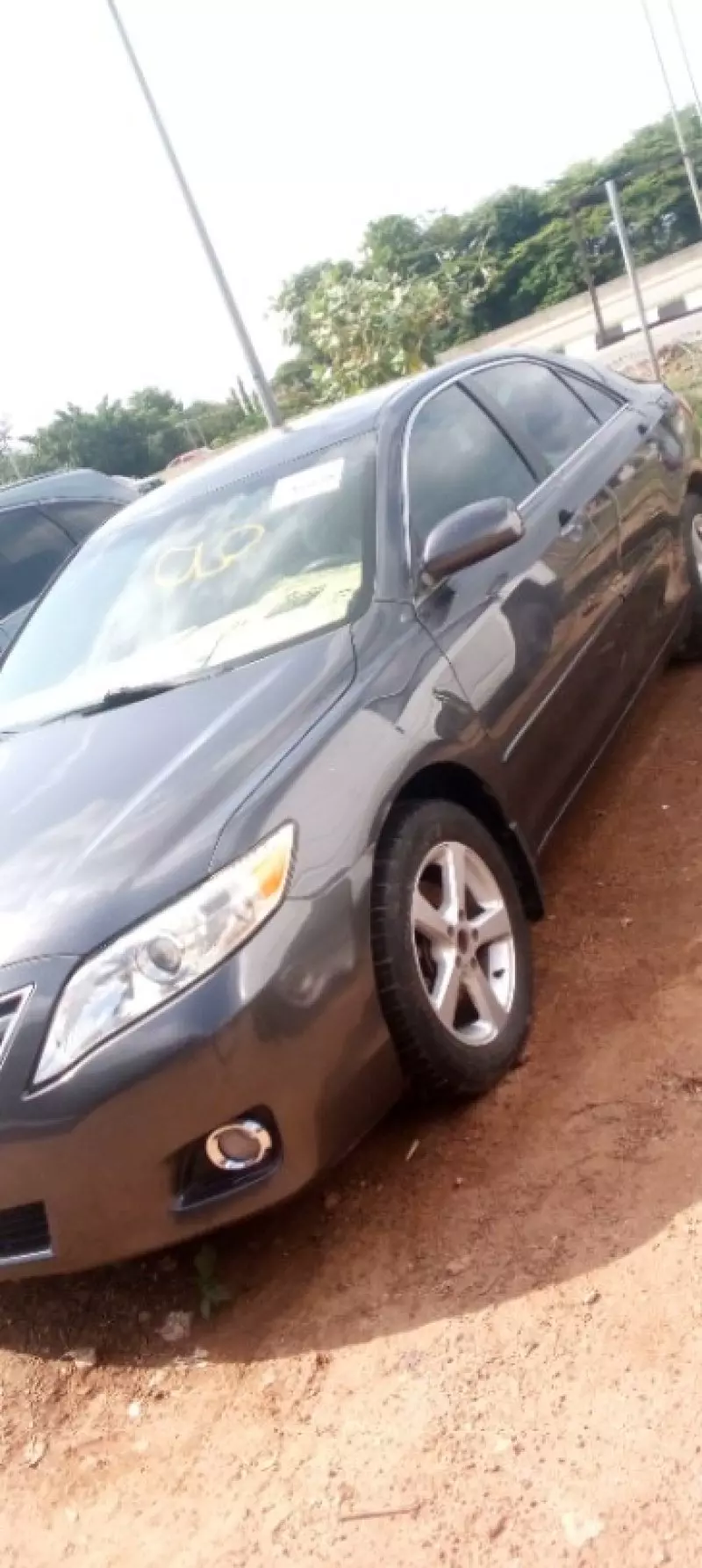Toyota Camry   - 2010