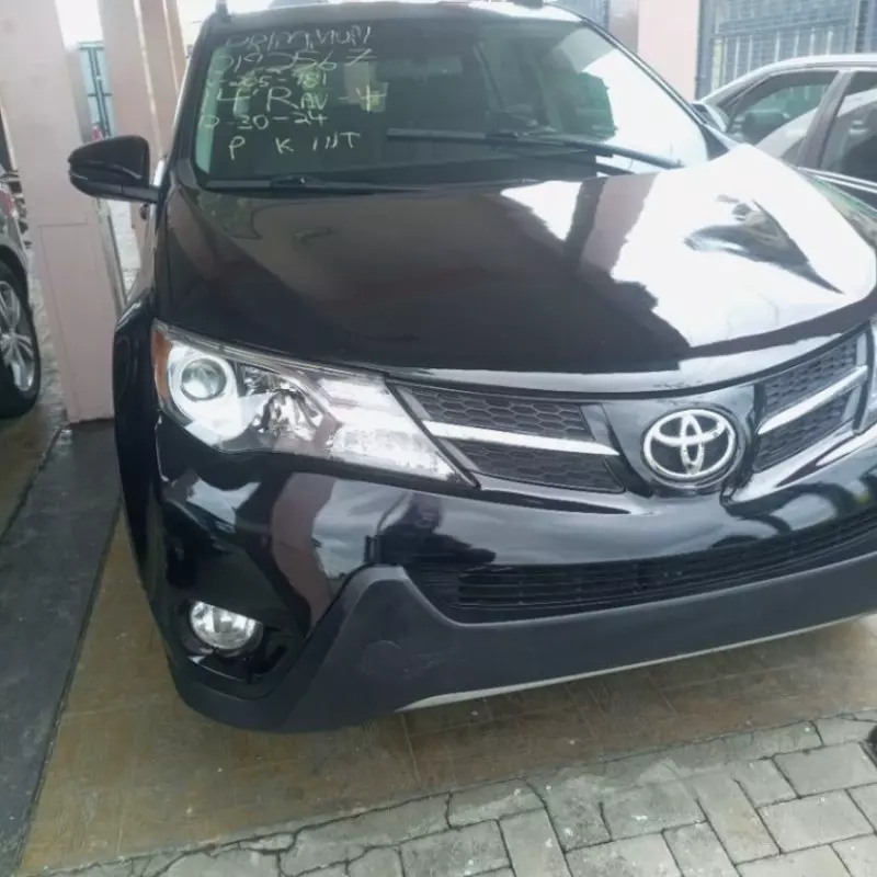 Toyota RAV4   - 2014