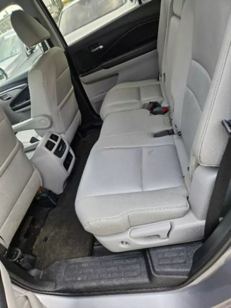 Honda Pilot   - 2016