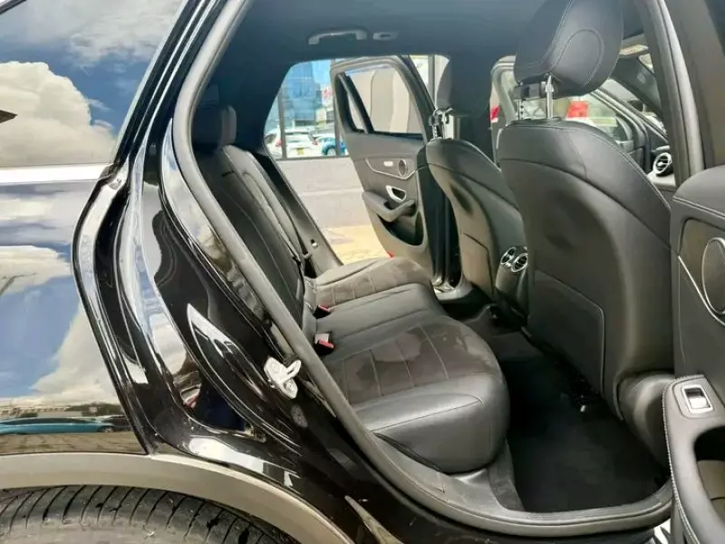 Mercedes-Benz GLC 250   - 2017