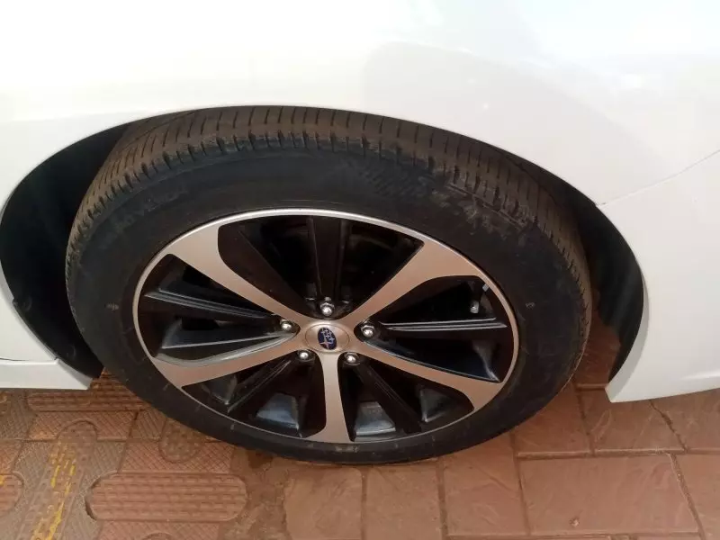 Subaru Legacy B4   - 2015