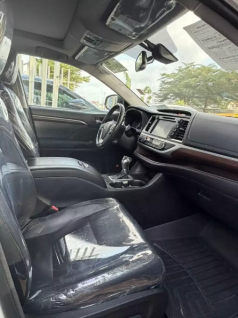 Toyota Highlander - 2015