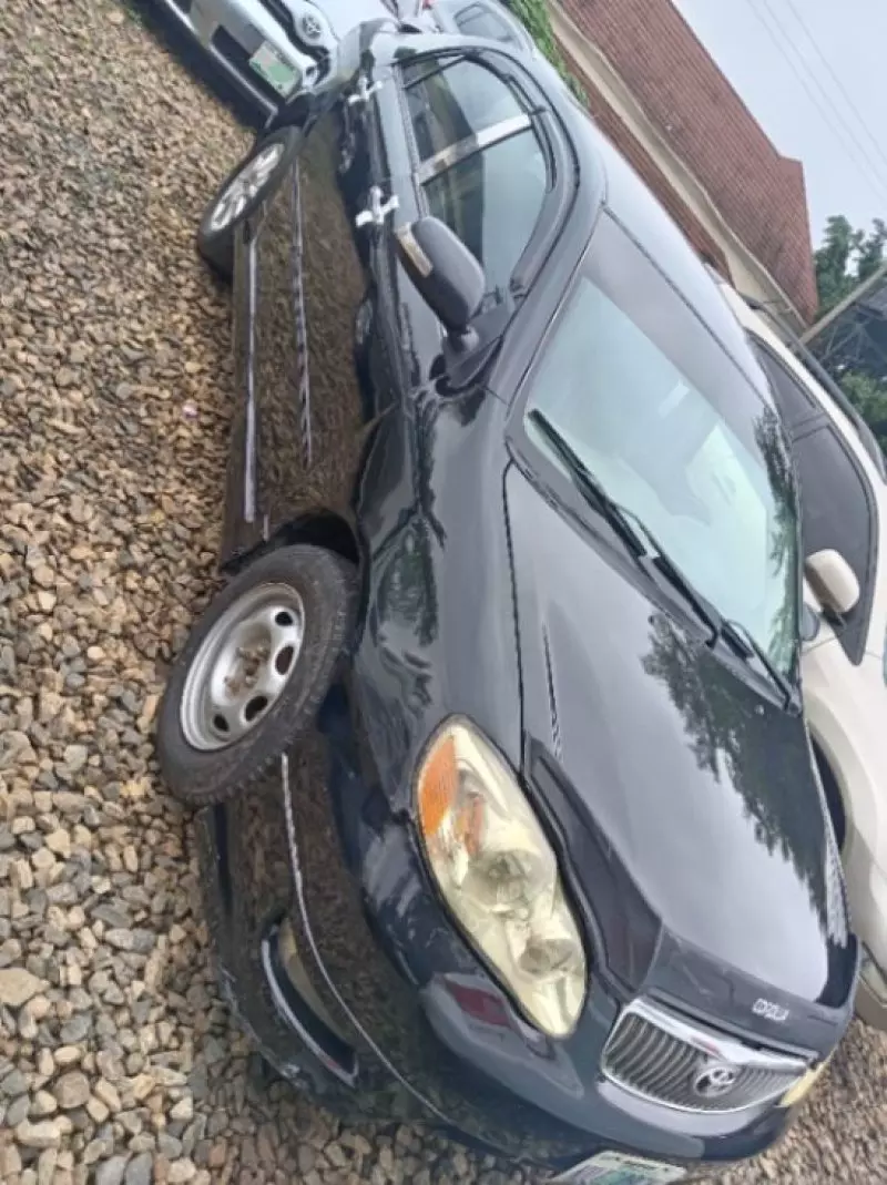 Toyota Corolla   - 2006
